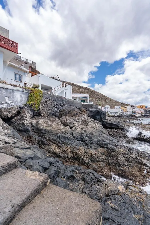 Front Line, Unbeatable Terrace 10M From The Sea Villa Santa Cruz de Tenerife Holiday home